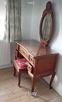 CHOOSE YOUR COLOUR Carved Dressing Table With Shell Mirror, Stool & Glass Top
