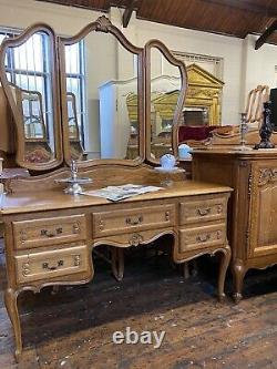 French Dressing table Louis XV Oak Cabinet / Writing Desk With Mirror