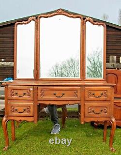French Louis XV Style Carved Oak Triple Mirror Dressing Table! SOM979