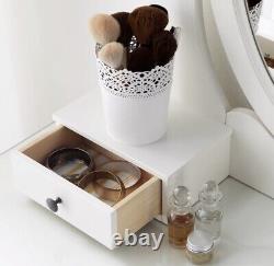 Grey dressing table with mirror
