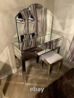 Mirrored Dressing Table Set And 2x Mirrored Bedside Tables