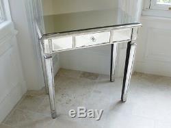 Mirrored Dressing/side Table