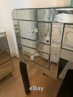 Mirrored Glass Dressing Table Set Immaculate Condition Pickup ONLY