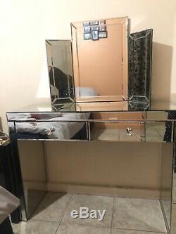 Mirrored Romano Crystal Dressing Unit Set Includes Mirror And Chair