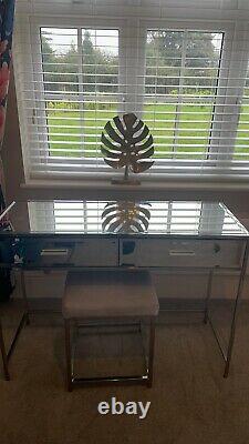 Mirrored dressing table And Stool. Marks And Spencer (skylar) Worth 350