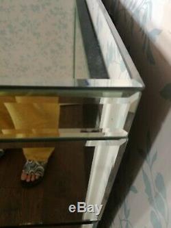Mirrored dressing table and wall mirror set. Large size