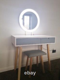 Modern Dressing Table Makeup Desk Dresser 2 Drawers LED Lighted Mirror Stool Set