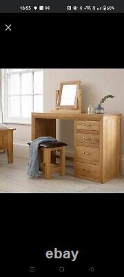 Solid oak dressing table With Mirror