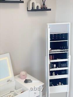 Coco X Caitlyn Table De Dressing Blanc Avec Miroir Led Et Cabinet Miroir Bijoux