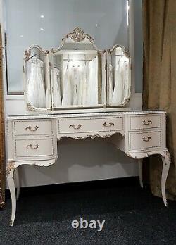 Français Louis Style Glass Top Ivoire - Antique Gold Dressing Table With Mirrors