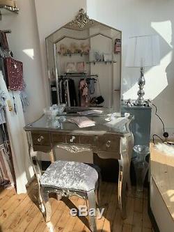 Set Of Antique Style Mirrored Verre Argente Coiffeuse Avec Miroir Tabouret &