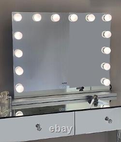 Table D'habillage Et Ampoules Hollywood Miroir Avec Chargeur Usb Bluetooth Haut-parleur Set