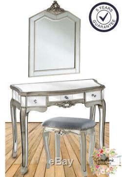 Table Mirrored De Pansement Avec Tabouret Et Miroir En Verre Antique Vintage Silver Nouveau
